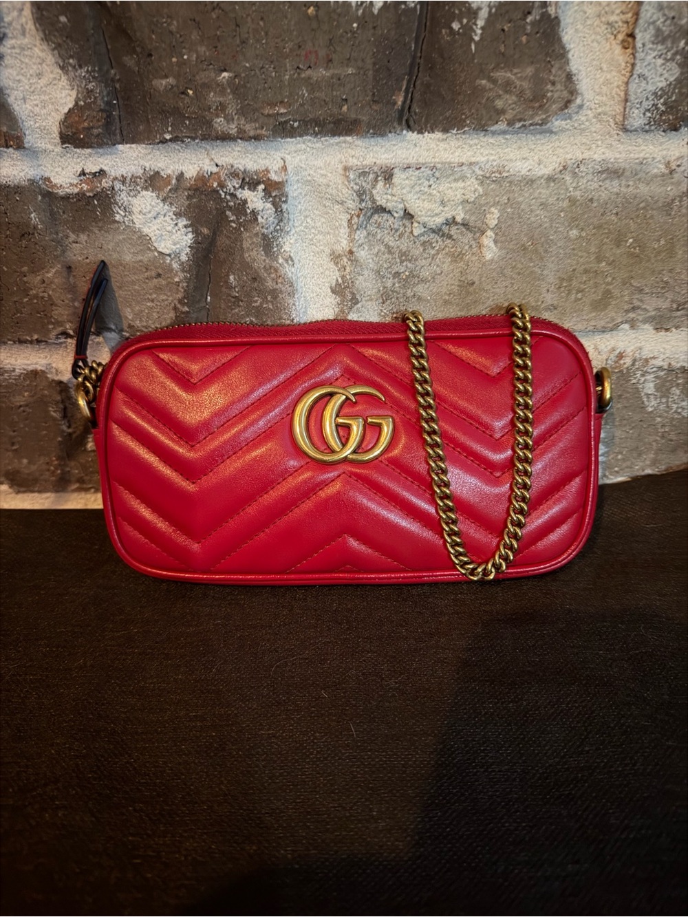 GUCCI Calfskin Matelasse Small GG Marmont Chain Shoulder Bag Hibiscus Red